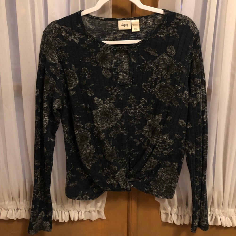 Blue floral long sleeved knot front top.